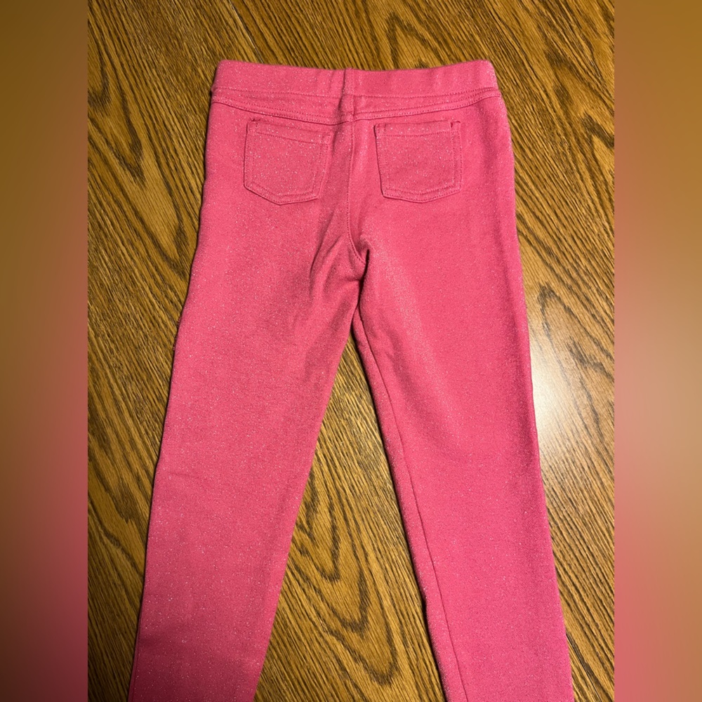 Pink leggings. - Picture 4 of 4